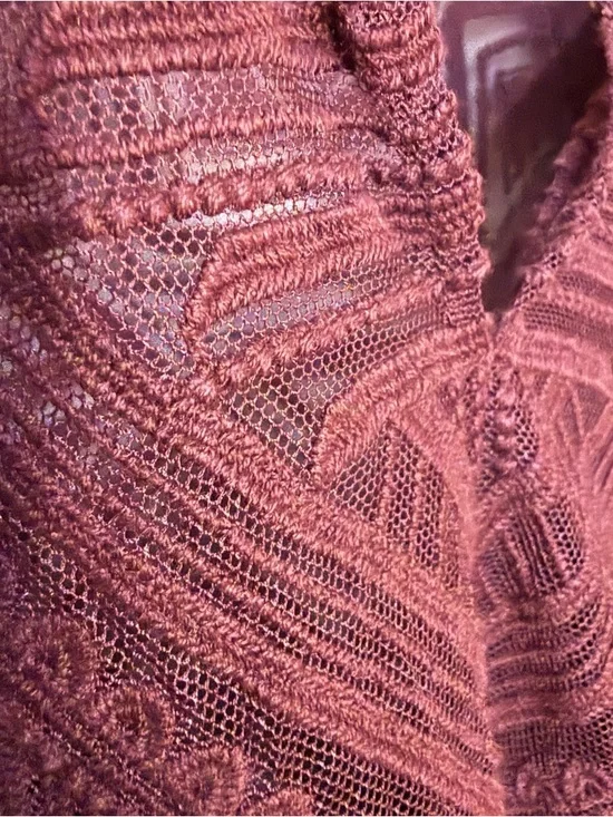 Mossimo Ladies Medium Boho Lace pullover Burgundy Blouse - Picture 14 of 14